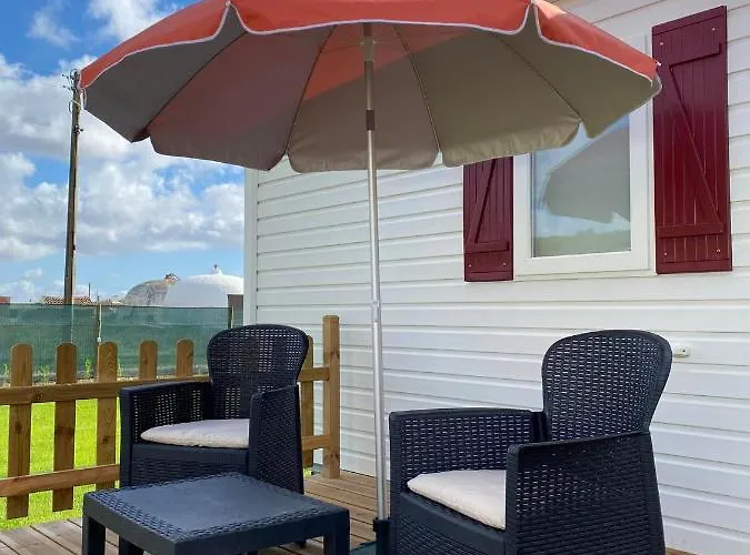 Casinhas Dos Valados * Atouguia Da Baleia