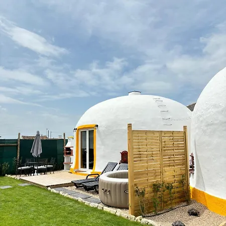 Aldeamento Turístico Casinhas Dos Valados *