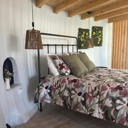 Casinhas Dos Valados *