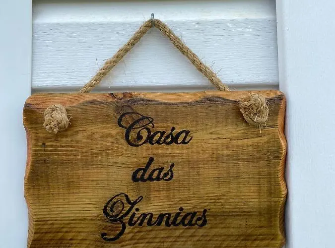 Casinhas Dos Valados * Atouguia Da Baleia